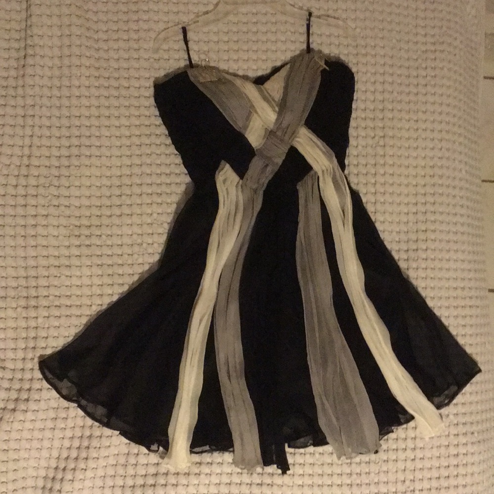 Short dress